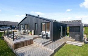 Stunning Home In Juelsminde With House Sea View in Sønderby